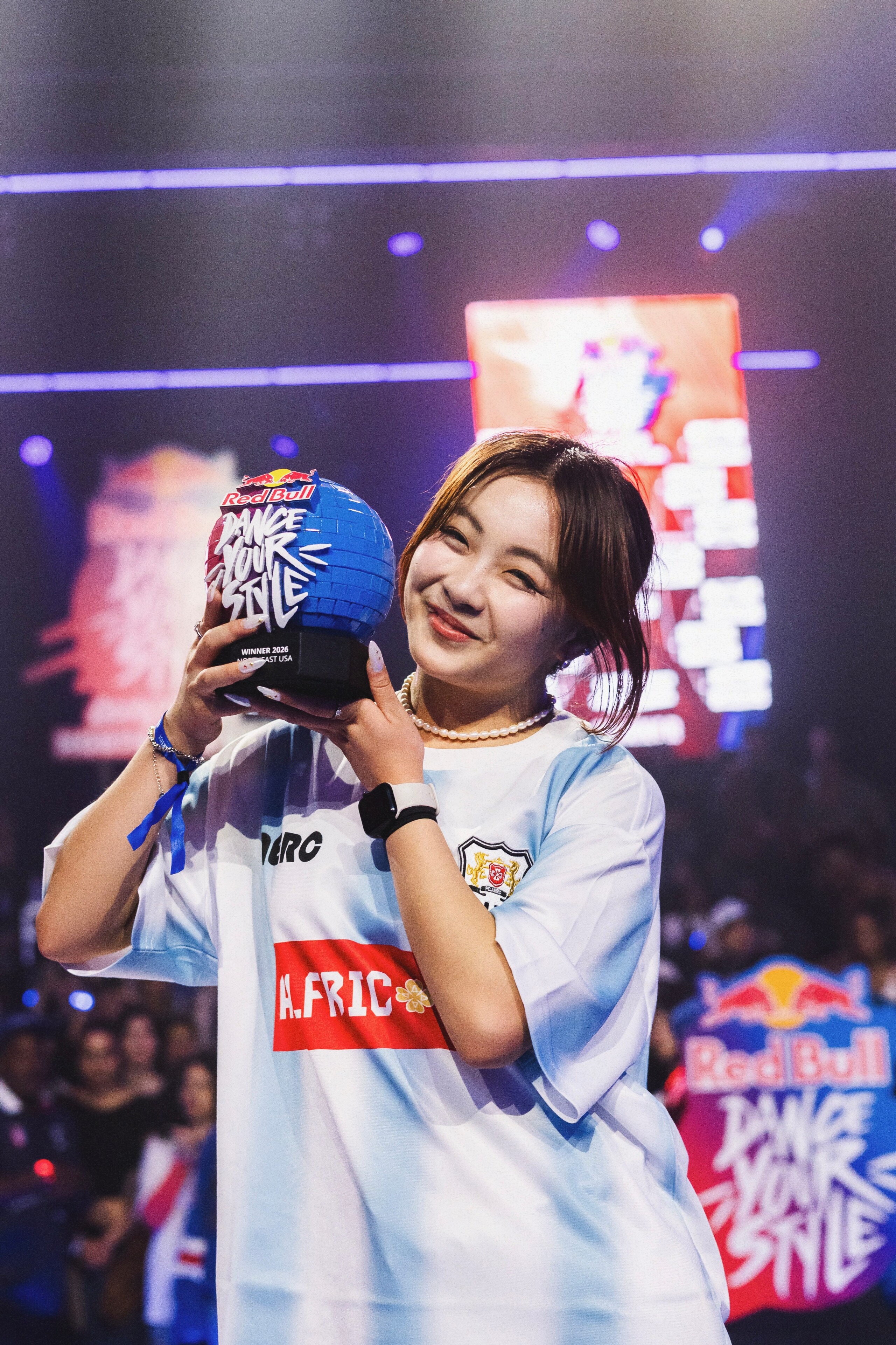 DANCE MOGUL MAGAZINE | UNA / YUSYUAN LIN — RED BULL TAMPA 2026 PROFILE DANCE MOGUL MAGAZINE | UNA / YUSYUAN LIN — RED BULL TAMPA 2026 PROFILE
